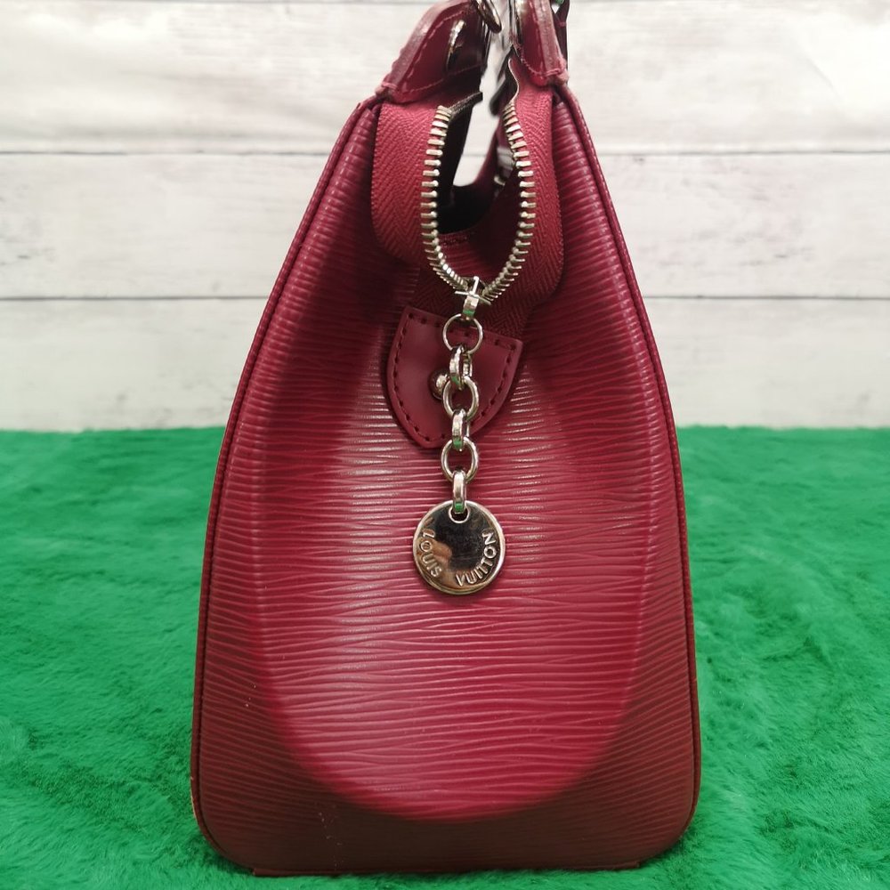 AUTHENTIC LOUIS VUITTON BREA MM EPI HANDBAg - Picture 4 of 16